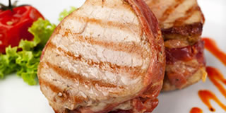 WILD BERRY MEDALLIONS OF PORK TENDERLOIN
